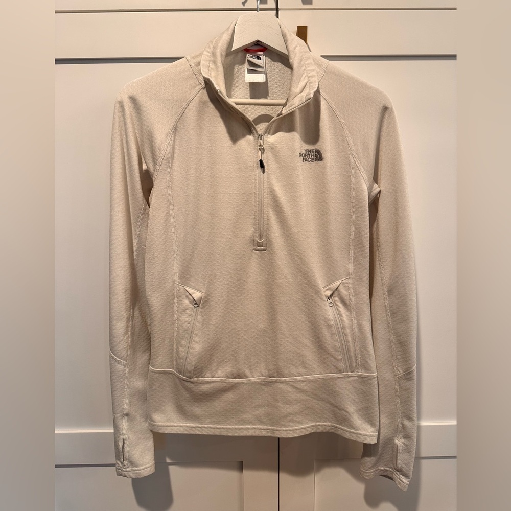 The North Face Women's Off White Half-Zip Up